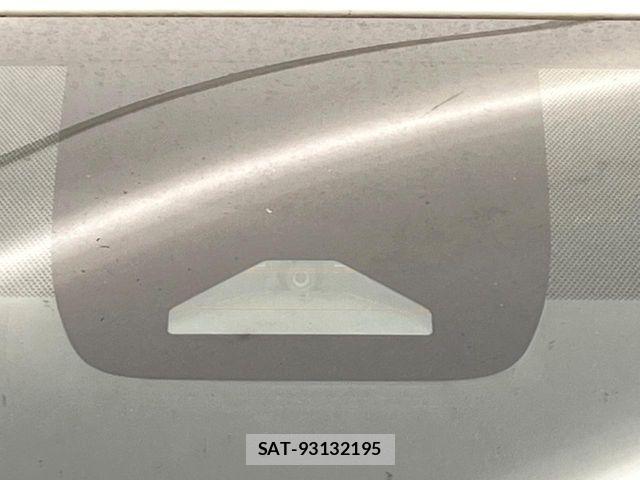Toyota NOAH 2022-04 6716891-4