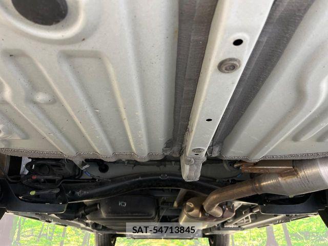 Toyota NOAH 2022-04 6716899-18