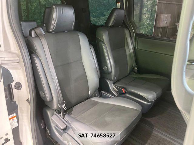 Toyota NOAH 2019-11 6716900-8