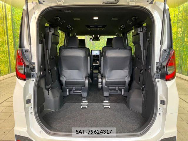 Toyota NOAH 2023-10 6752653-9