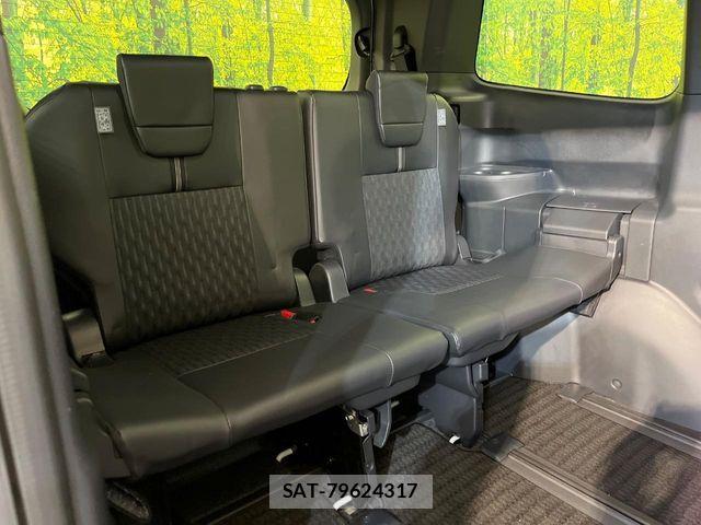 Toyota NOAH 2023-10 6752653-8
