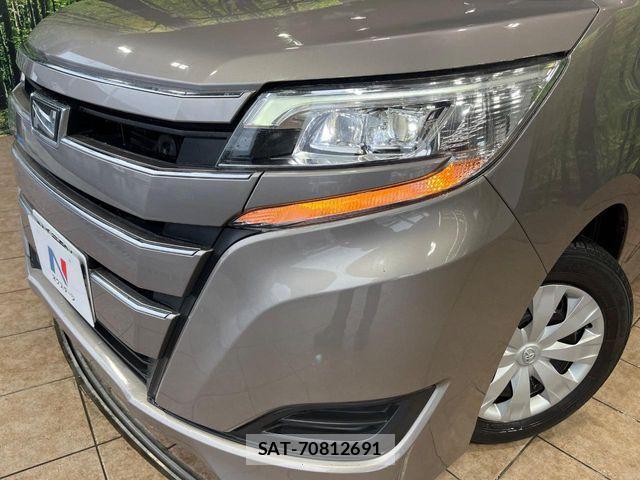Toyota NOAH 2018-11 6752663-11