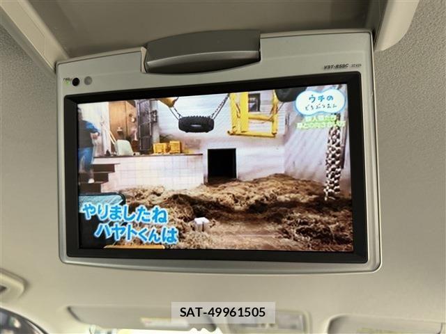 Toyota NOAH 2011-11 6752666-11