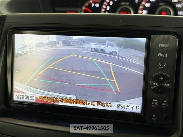 Toyota NOAH 2011-11 6752666-8
