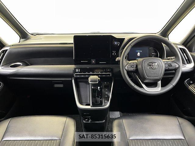 Toyota NOAH 2023-09 6752652-1
