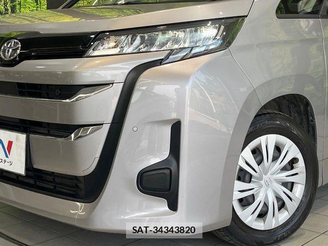 Toyota NOAH 2023-06 6752654-11