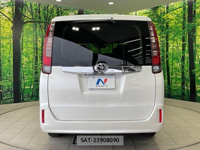 Toyota NOAH 2016-03 6752664-14