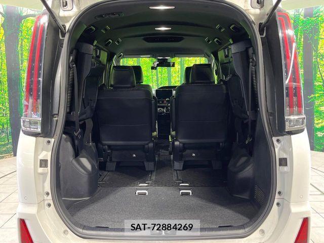 Toyota NOAH 2021-05 6752661-10
