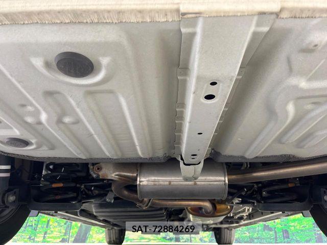 Toyota NOAH 2021-05 6752661-18