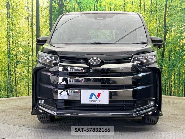 Toyota NOAH 2023-08 6816244-14