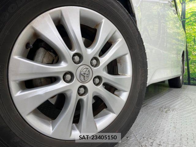 Toyota NOAH 2013-06 6816253-11