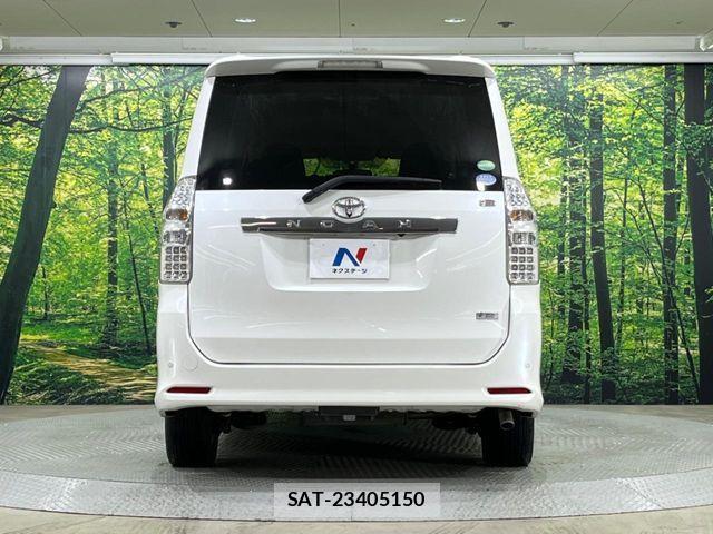 Toyota NOAH 2013-06 6816253-4