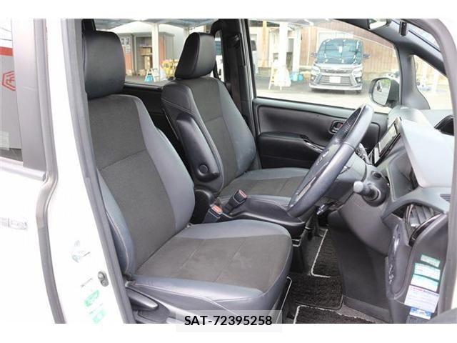 Toyota NOAH 2020-06 6816249-9