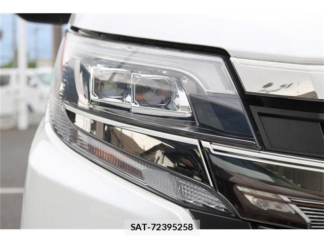 Toyota NOAH 2020-06 6816249-13