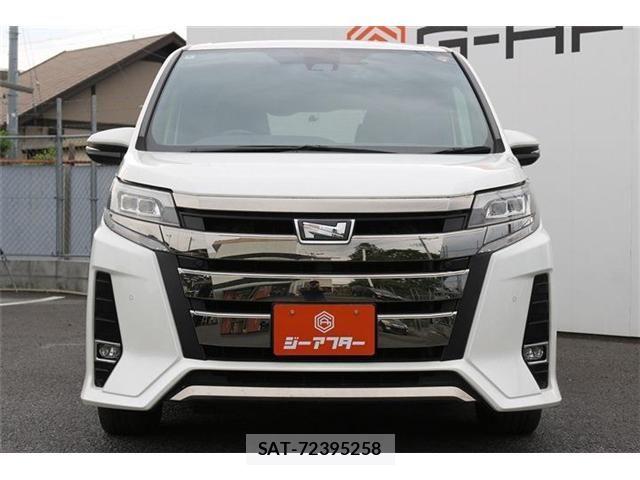 Toyota NOAH 2020-06 6816249-17