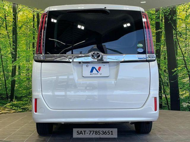 Toyota NOAH 2018-01 6816247-15