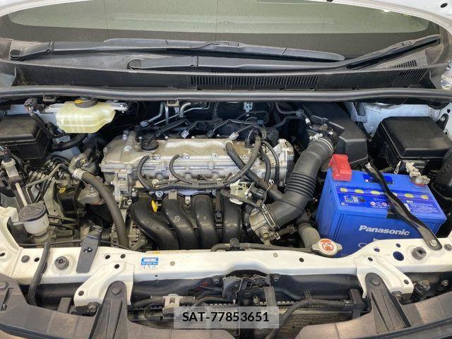 Toyota NOAH 2018-01 6816247-17