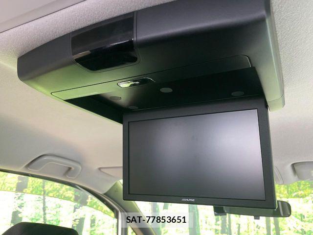 Toyota NOAH 2018-01 6816247-2