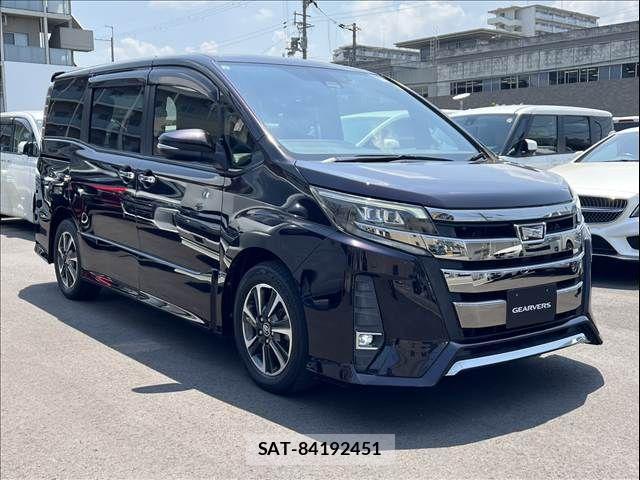 Toyota NOAH 2017-08 6910303-4