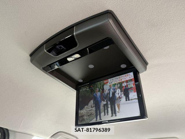 Toyota NOAH 2013-02 6910314-17