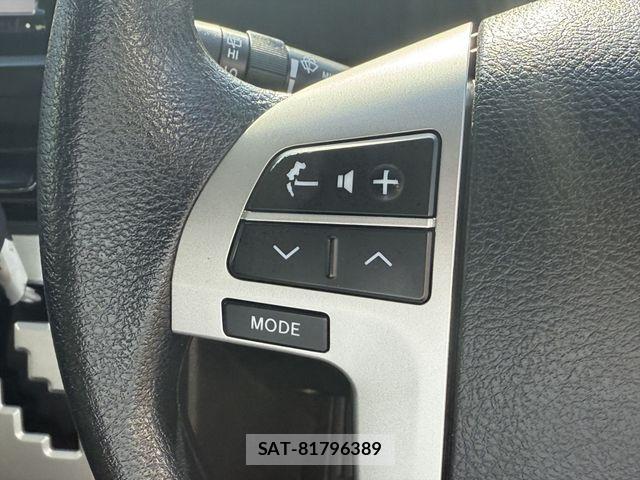 Toyota NOAH 2013-02 6910314-24