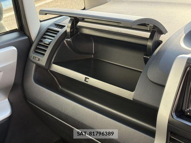 Toyota NOAH 2013-02 6910314-25