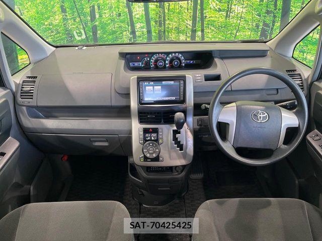 Toyota NOAH 2008-03 6910319-1