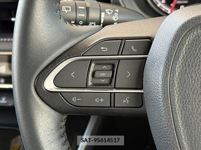 Toyota NOAH 2023-07 6910276-26