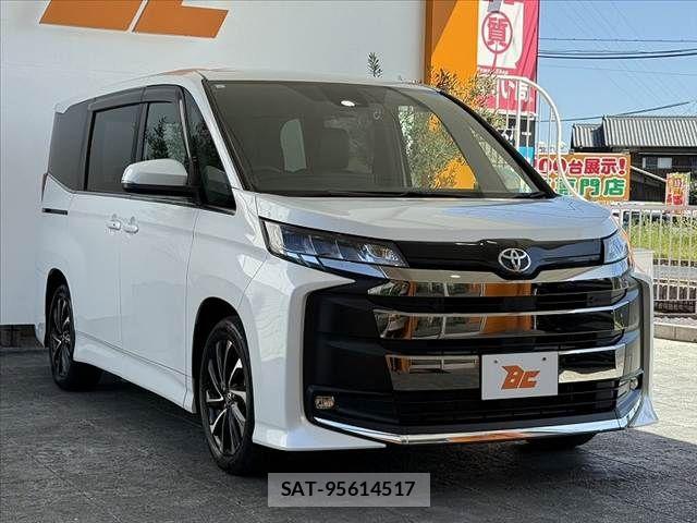 Toyota NOAH 2023-07 6910276-7