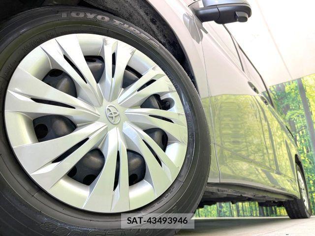 Toyota NOAH 2023-06 6910290-13