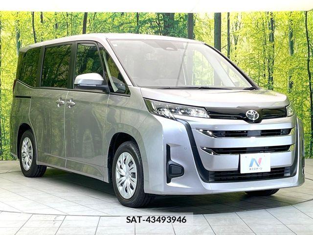 Toyota NOAH 2023-06 6910290-16