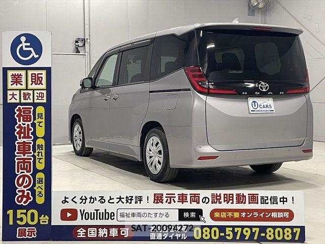 Toyota NOAH 2023-11 6910285-20