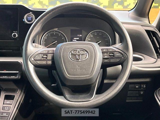 Toyota NOAH 2023-07 6910293-11