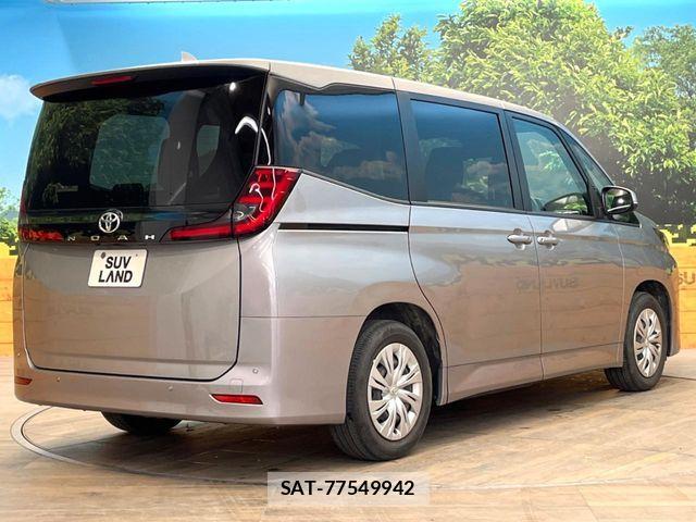 Toyota NOAH 2023-07 6910293-16
