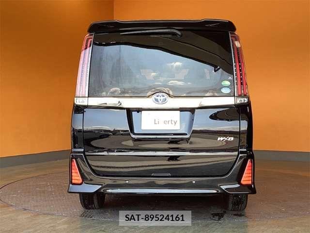Toyota NOAH 2019-01 6910281-11