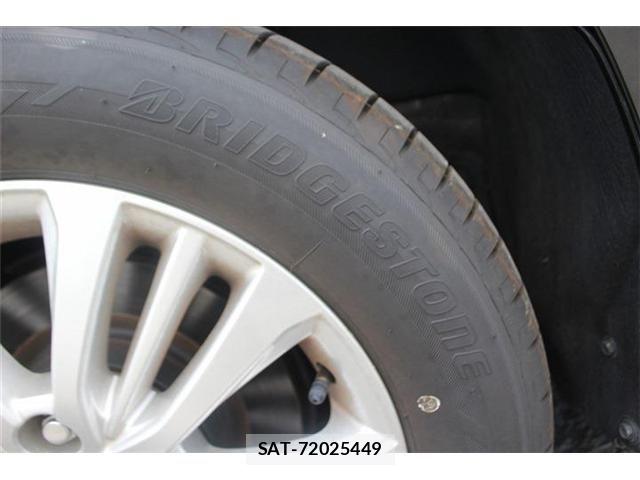 Toyota NOAH 2022-10 6910288-25