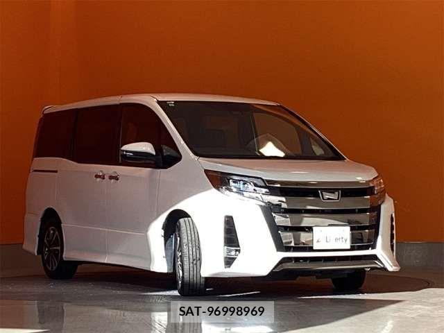 Toyota NOAH 2019-05 6910289-9