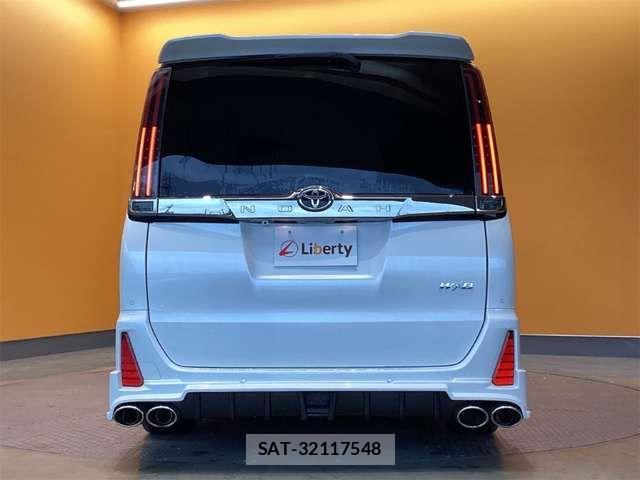 Toyota NOAH 2021-01 6910283-11