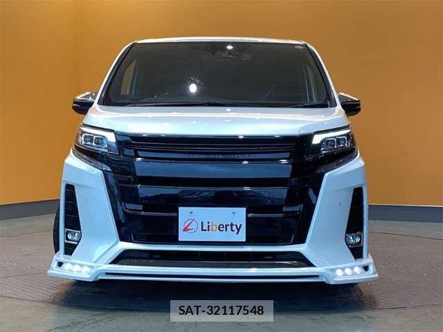 Toyota NOAH 2021-01 6910283-7