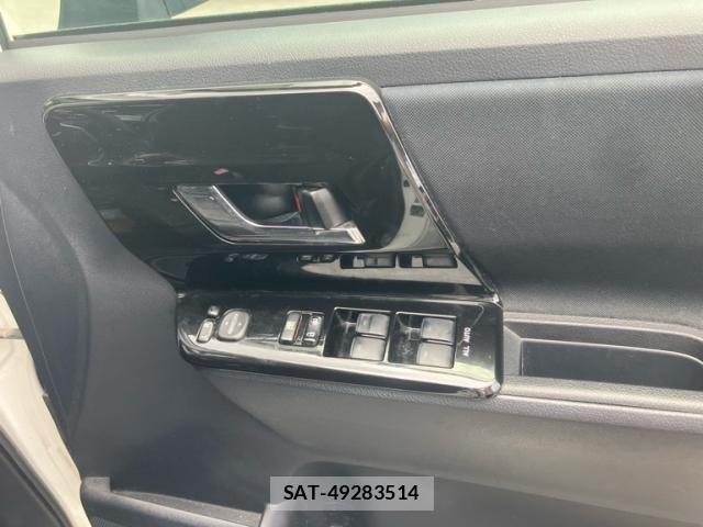 Toyota NOAH 2013-11 6910312-14