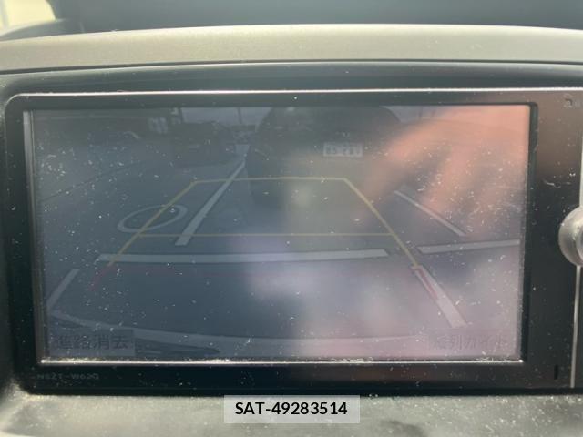 Toyota NOAH 2013-11 6910312-27