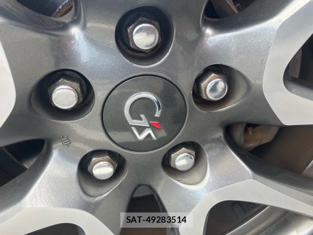 Toyota NOAH 2013-11 6910312-4