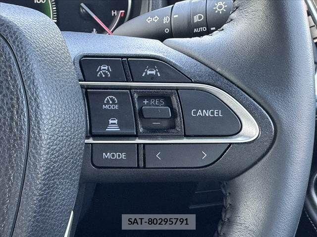 Toyota NOAH 2023-05 6910277-24