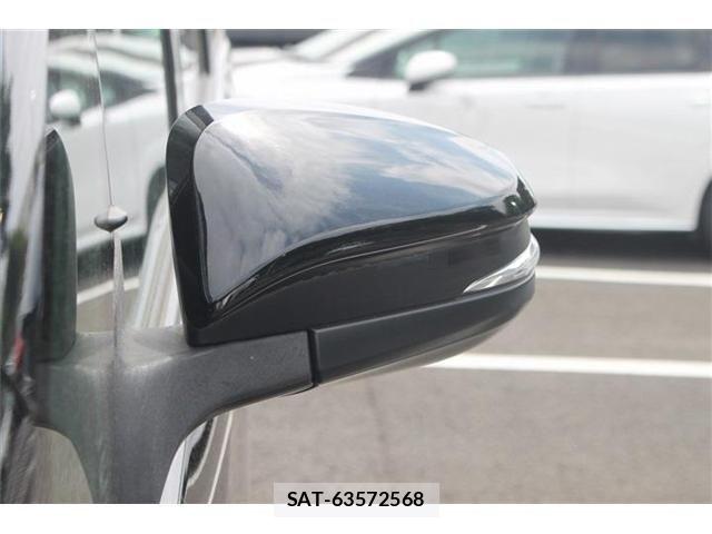 Toyota NOAH 2018-03 6910295-29