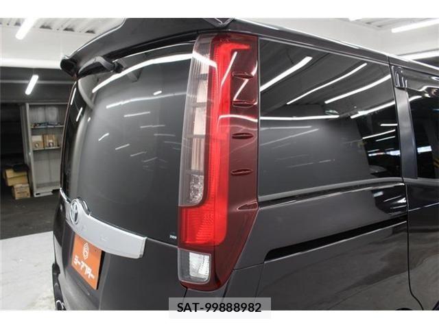 Toyota NOAH 2014-01 6910307-17