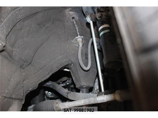Toyota NOAH 2014-01 6910307-18