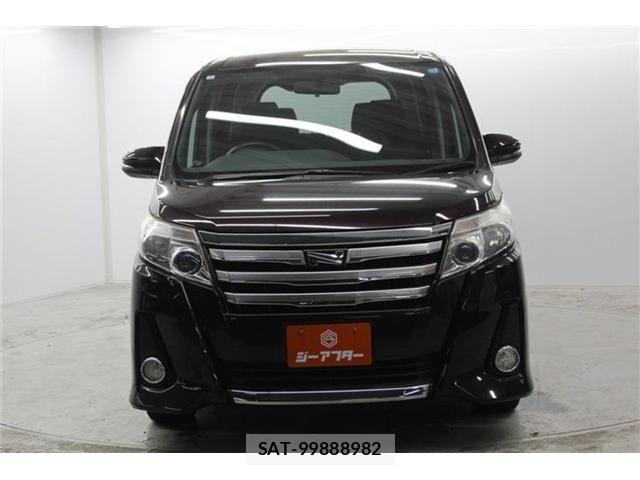Toyota NOAH 2014-01 6910307-1