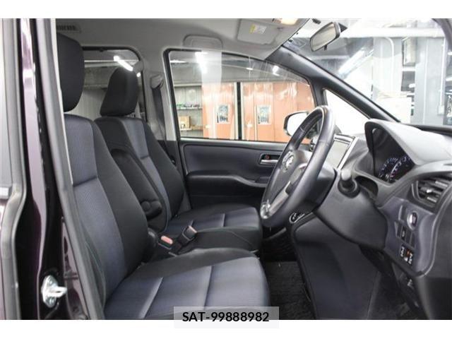 Toyota NOAH 2014-01 6910307-27