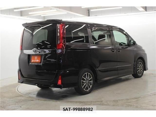 Toyota NOAH 2014-01 6910307-3