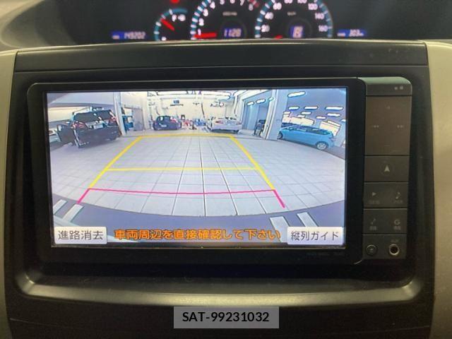 Toyota NOAH 2011-02 6910338-16